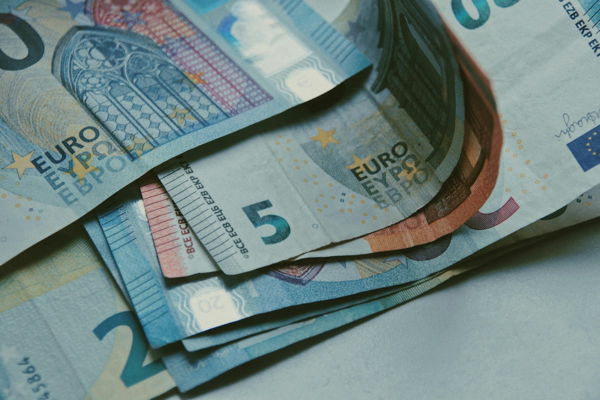 Detail einer Rechnung mit Beträgen — Symbolbild transparente Abrechnung